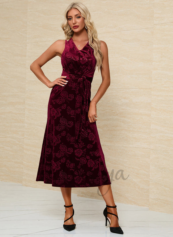 Flower V-Neck Elegant A-line Velvet Midi Dresses - 299908